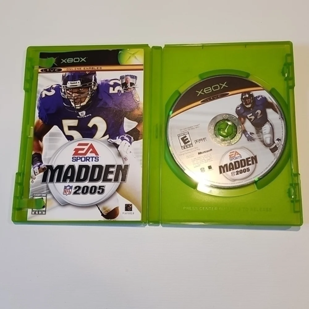 Madden NFL 2005 (Microsoft‎ Xbox, 2004) Game With Manual